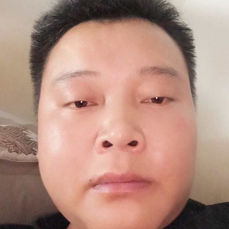 海底的黑暗的第一张照片--百色王婆说媒